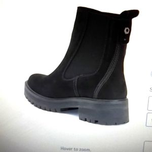 Suede Courmayeur Valley Chelsea Boots